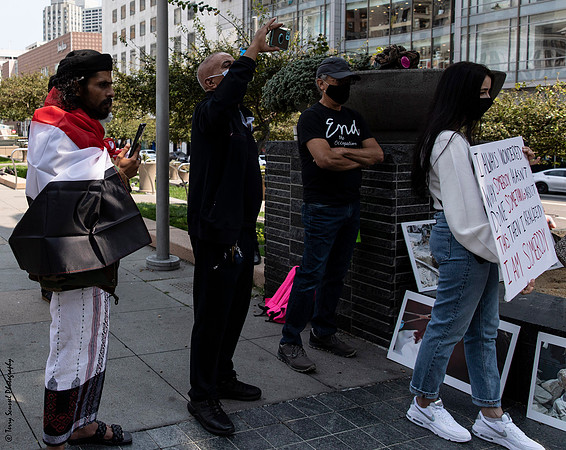 SF_Yemen_Vigil 29 (Terry Scussel)