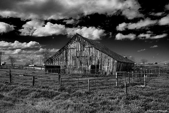 Barn, State Road 58 bw - Carrizo copy