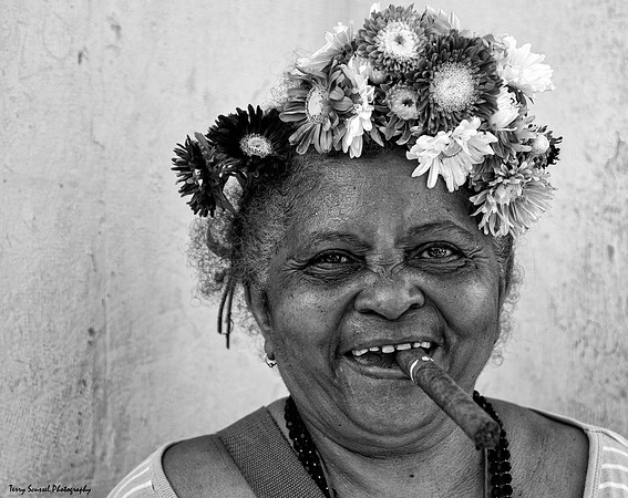 Flower Lady, La Floridita - Havana B&W