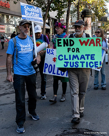 Climate Strike Protest SF 51 (Terry Scussel)