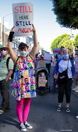 Women's March 15 Oct20 (Terry Scussel)