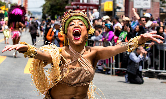 Carnaval SF 52
