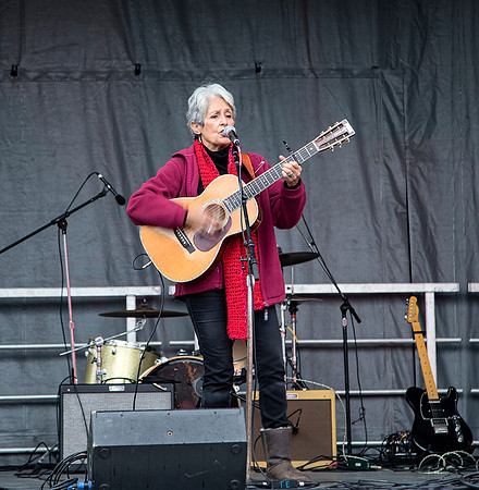 Photo By Terry Scussel - Joan Baez at Women's March SF