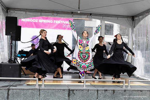 Norooz Spring Festival 14 (Terry Scussel)