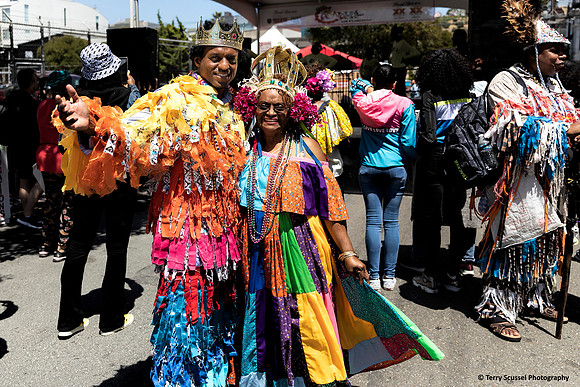 Carnaval Festival 46 (Terry Scussel)