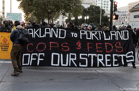 Solidarity w-Portland Rally 37 (Terry Scussel)