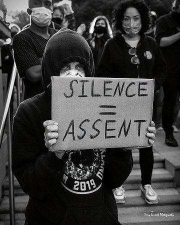 Solidarity w-Portland Rally 13 B&W (Terry Scussel)