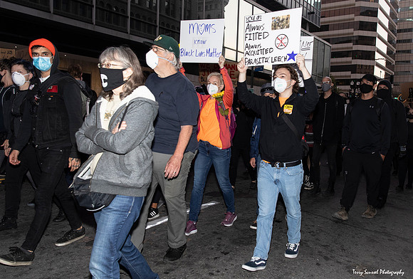 Solidarity w-Portland Rally 45 (Terry Scussel)