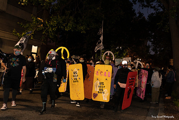 Solidarity w-Portland Rally 52 (Terry Scussel)