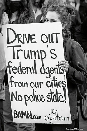 Solidarity w-Portland Rally 11 B&W (Terry Scussel)