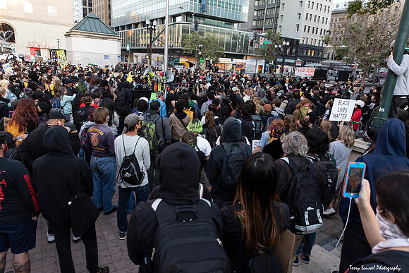Solidarity w-Portland Rally 29 (Terry Scussel)