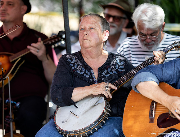 San Rafael PorchFest 31 (Terry Scussel)