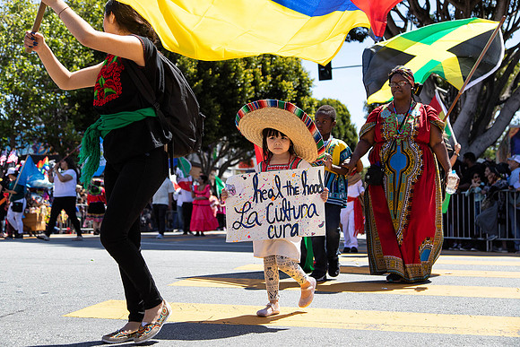 Carnaval Parade 4