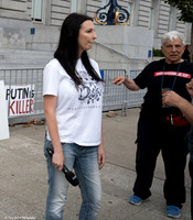 Anti-Putin SF City Hall 9 (© Terry Scussel)