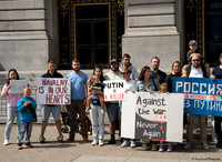 Anti-Putin SF City Hall 6 (© Terry Scussel)