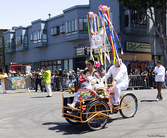 Parade 69 (Terry Scussel)