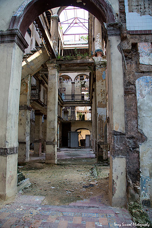 Havana Hotel Ruin