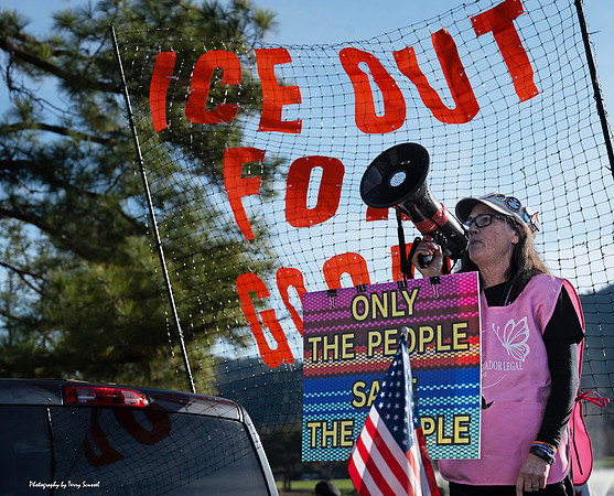 ICE Out For Good San Rafael 13 (© Terry Scussel) copy
