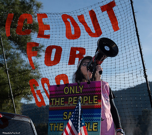 ICE Out For Good San Rafael 12 (© Terry Scussel) copy
