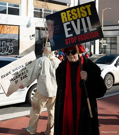 Trump Take-Down SF 13 (© Terry Scussel) copy
