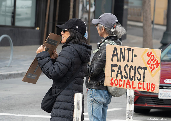 Trump TakeDown SF 37 (© Terry Scussel) copy