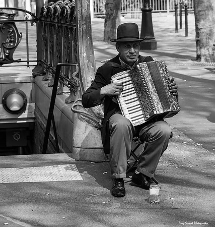 Accordionist, Abbesses Subway Station, Paris