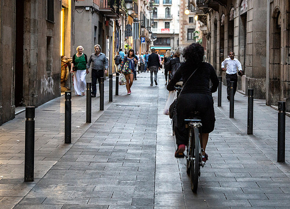 Shopping by Bike - Old Town Barcelona