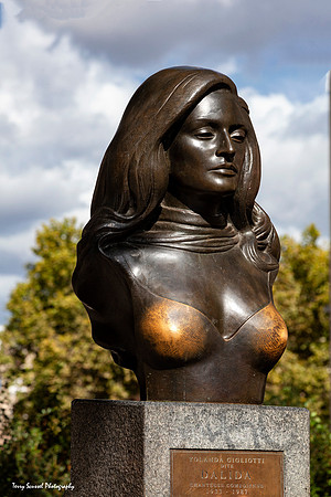 Yolanda Gigliotti (Dalida), Montmartre, Paris