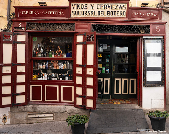Vinos Y Cervezas copy