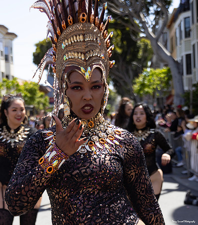 Parade 27 (Terry Scussel)