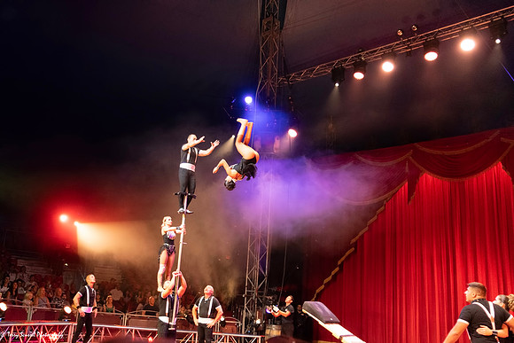 Circus Vargas 12 (© Terry Scussel Photography)