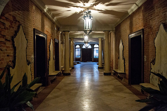 Ca’Mocenigo on Gran Canal Atrium