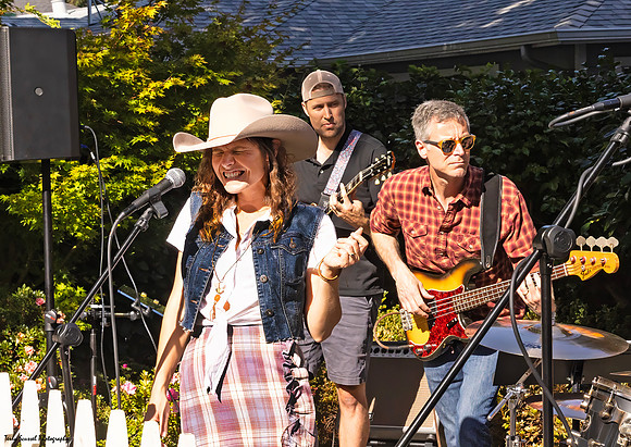 San Rafael PorchFest 116 (Terry Scussel)
