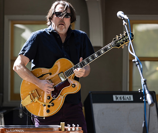 San Rafael PorchFest 91 (Terry Scussel)