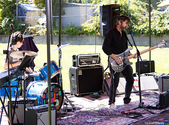 San Rafael PorchFest 61 (Terry Scussel)