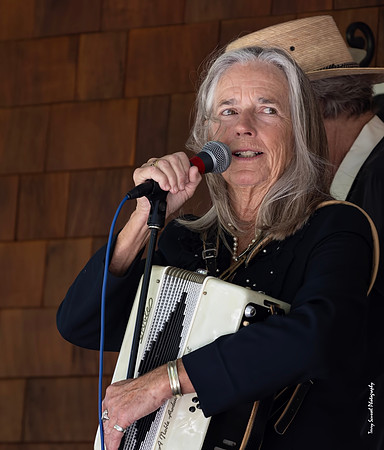 San Rafael PorchFest 48 (Terry Scussel)