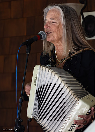 San Rafael PorchFest 53 (Terry Scussel)