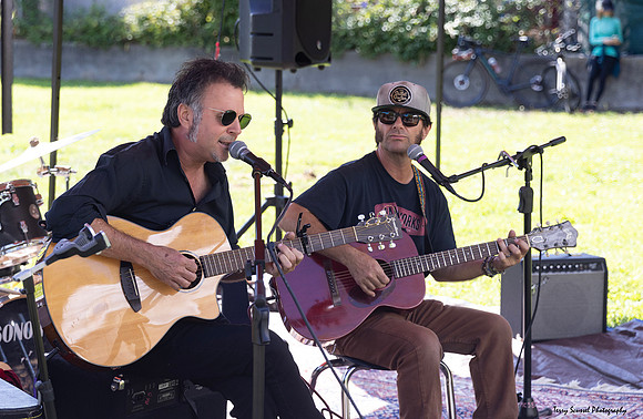San Rafael PorchFest 85 (Terry Scussel)