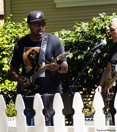 San Rafael PorchFest 76 (Terry Scussel)