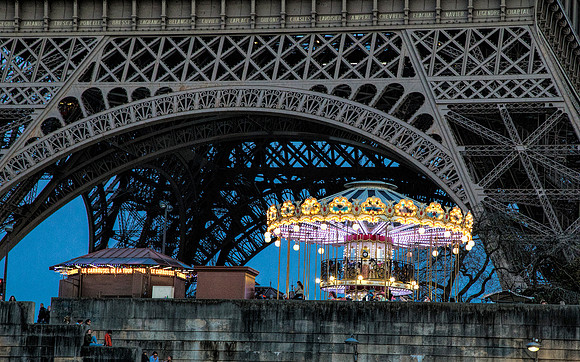Eiffe; Carrousel - Copy