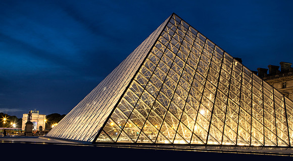 Louvre Pyramid