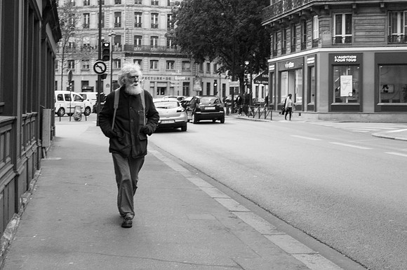 Paris Street 1 B&W
