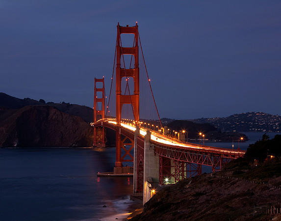 Golden Gate Bridge from Lincoln Ave-Presidio