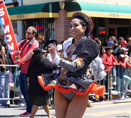 Parade 35 (Terry Scussel)