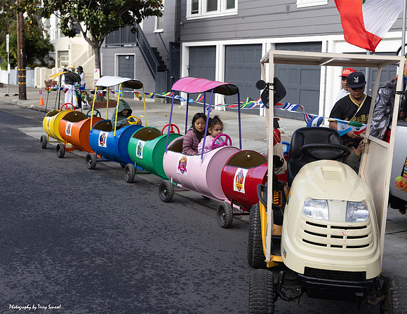 SF Carnaval Staging 3 (Terry Scussel)