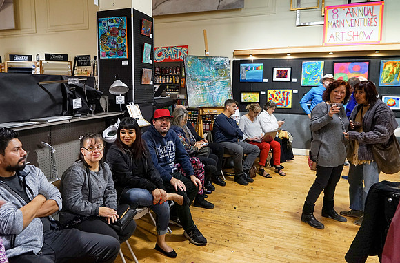 MV Art Walk 2 - 8Nov2019 (Terry Scussel)