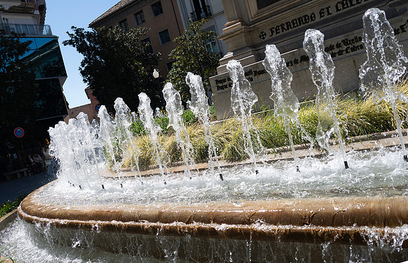 Fountain, Granada