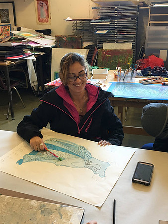 Paulina doing art