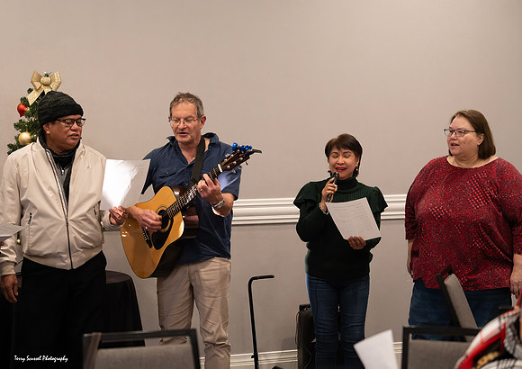 MV Holiday Party 2024 - 10 (Terry Scussel)