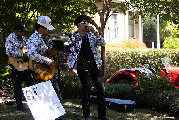 SR Porch Fest 2024 Area Agresiva 5 (Terry Scussel)